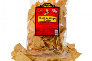 thick-and-crispy-gruesos-tortilla-chips-casa-sanchez-slider